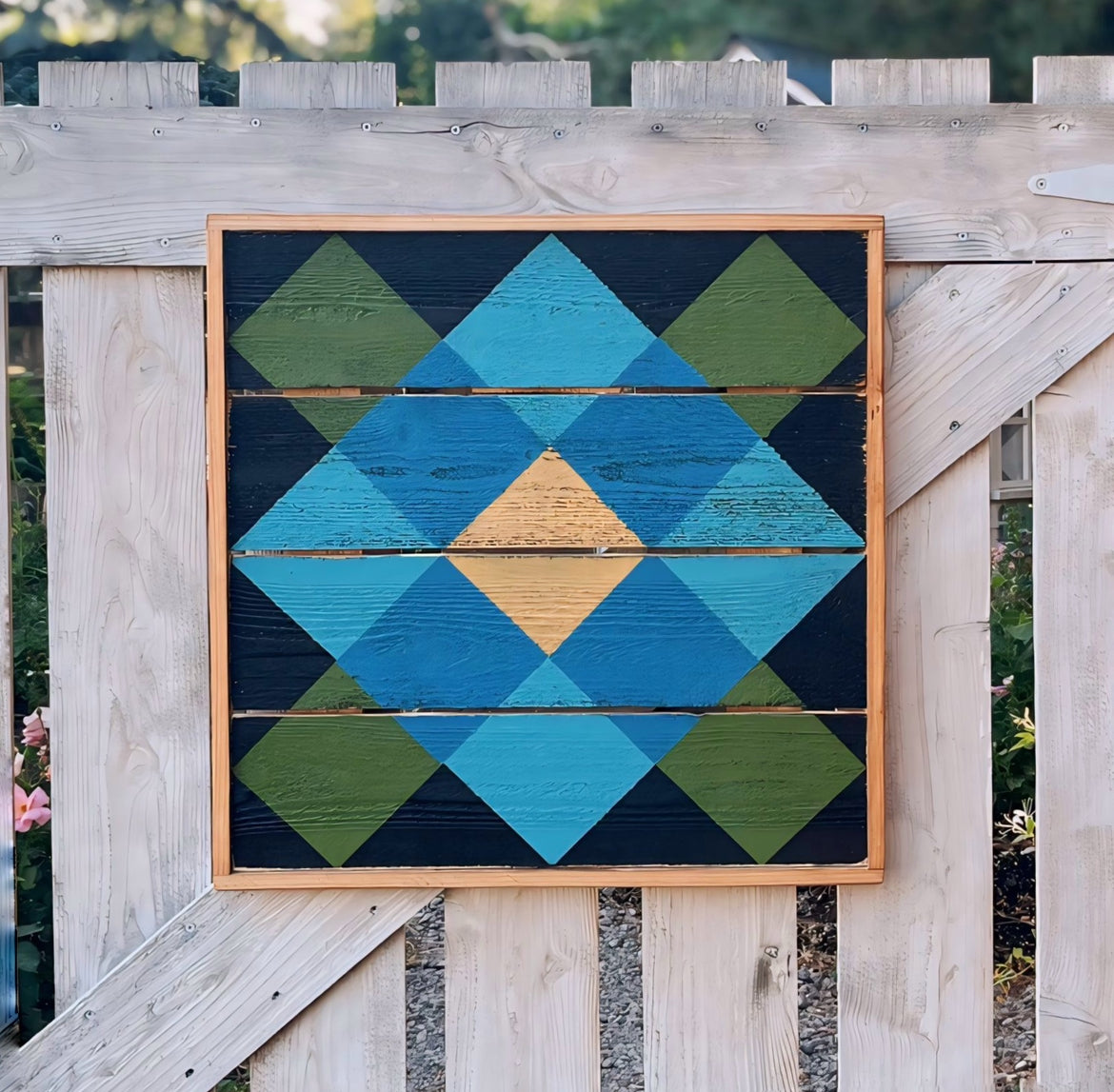 Wilde Bloem Cornflower Framed Barn Quilt