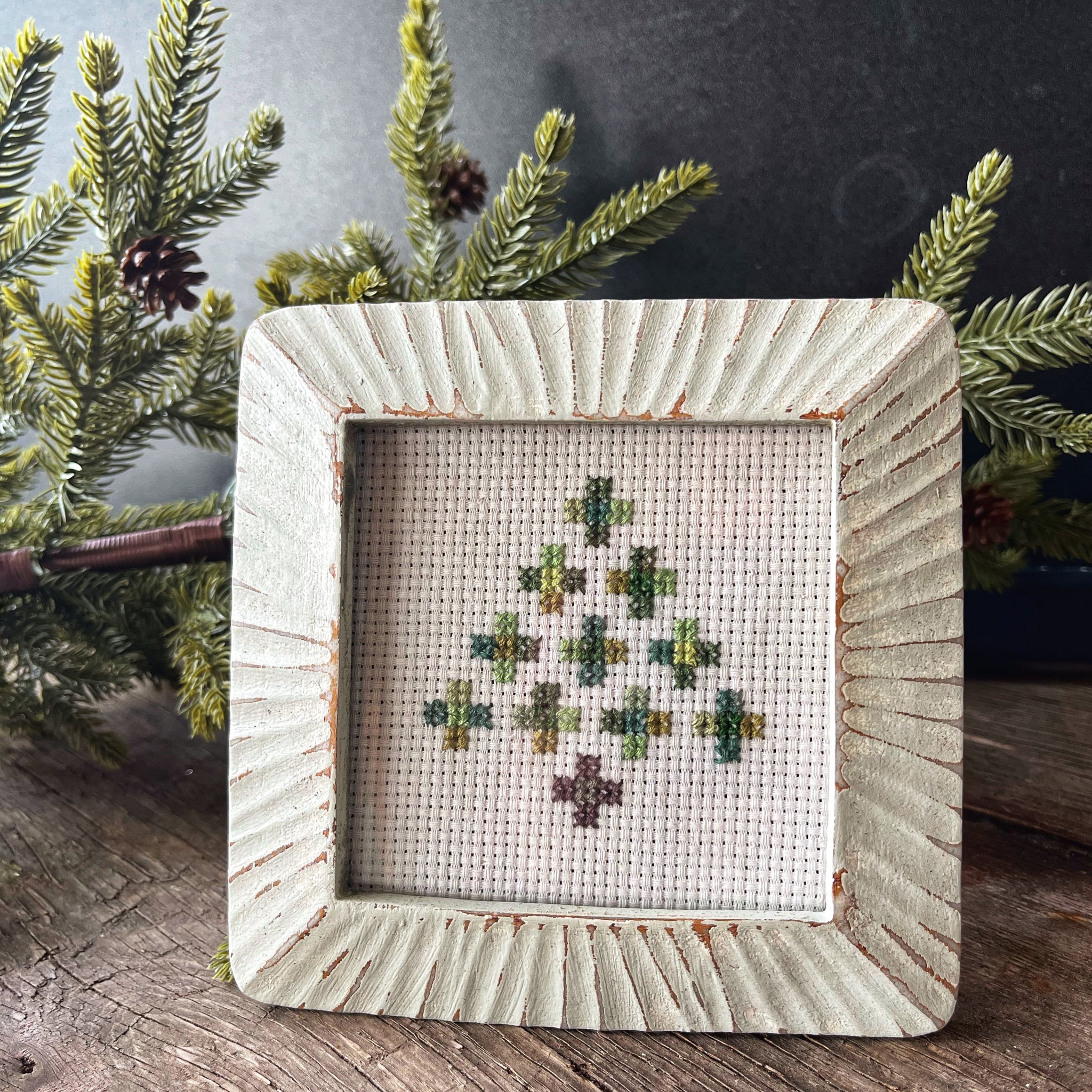 Swiss Christmas Crossstich Embroidery Kit