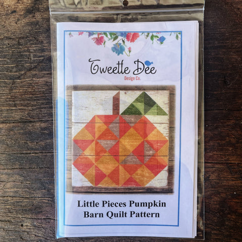 Little Pieces Pumpkin Barn Quilt Pattern