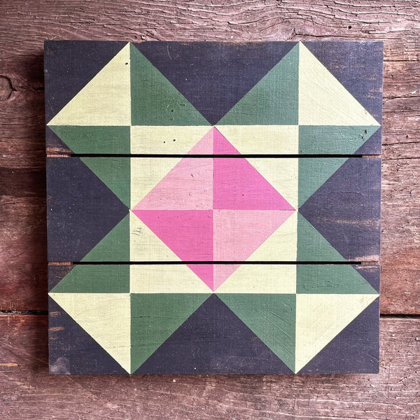 Wilde Bloem Wild Clover Little Barn Quilt Kit